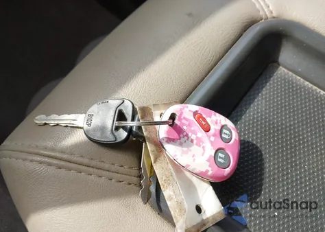 2005 Chevrolet Silverado 1500 Z71 z USA, uszkodzony, nr VIN 2GCEK13T851114187